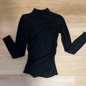 Aritzia Black Wilfred turtleneck